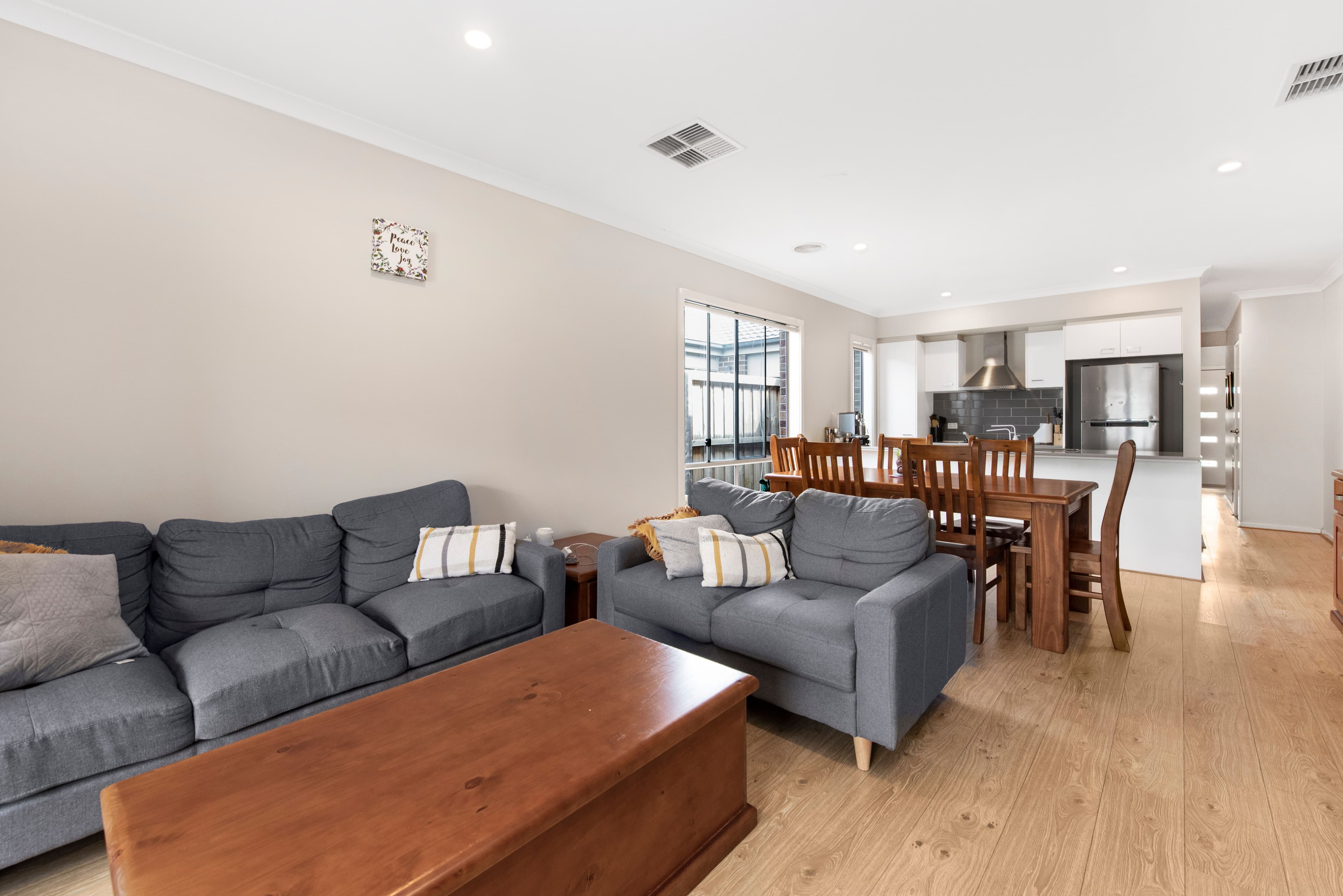 17 Ascot Park Drive, Pakenham VIC 3810, Pakenham - Thumbnail 4