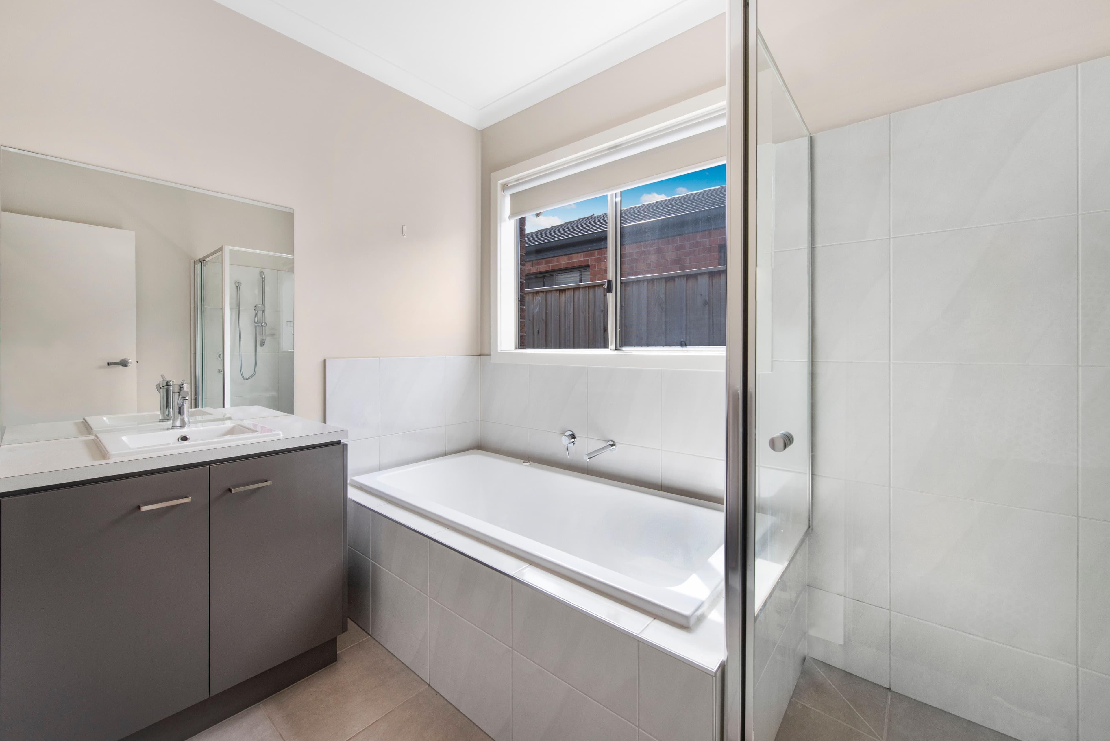 17 Ascot Park Drive, Pakenham VIC 3810, Pakenham - Thumbnail 7