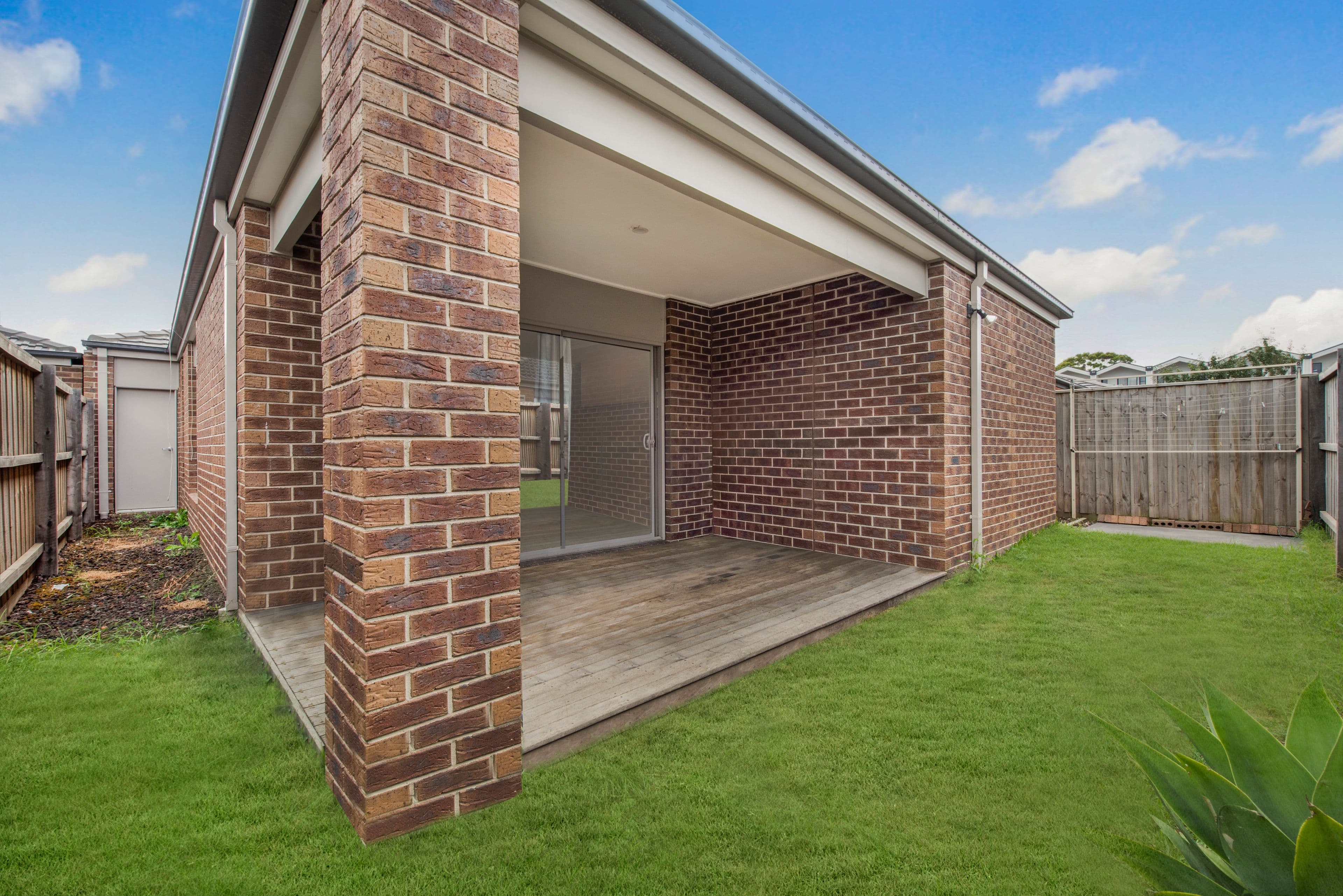 17 Ascot Park Drive, Pakenham VIC 3810, Pakenham - Thumbnail 8