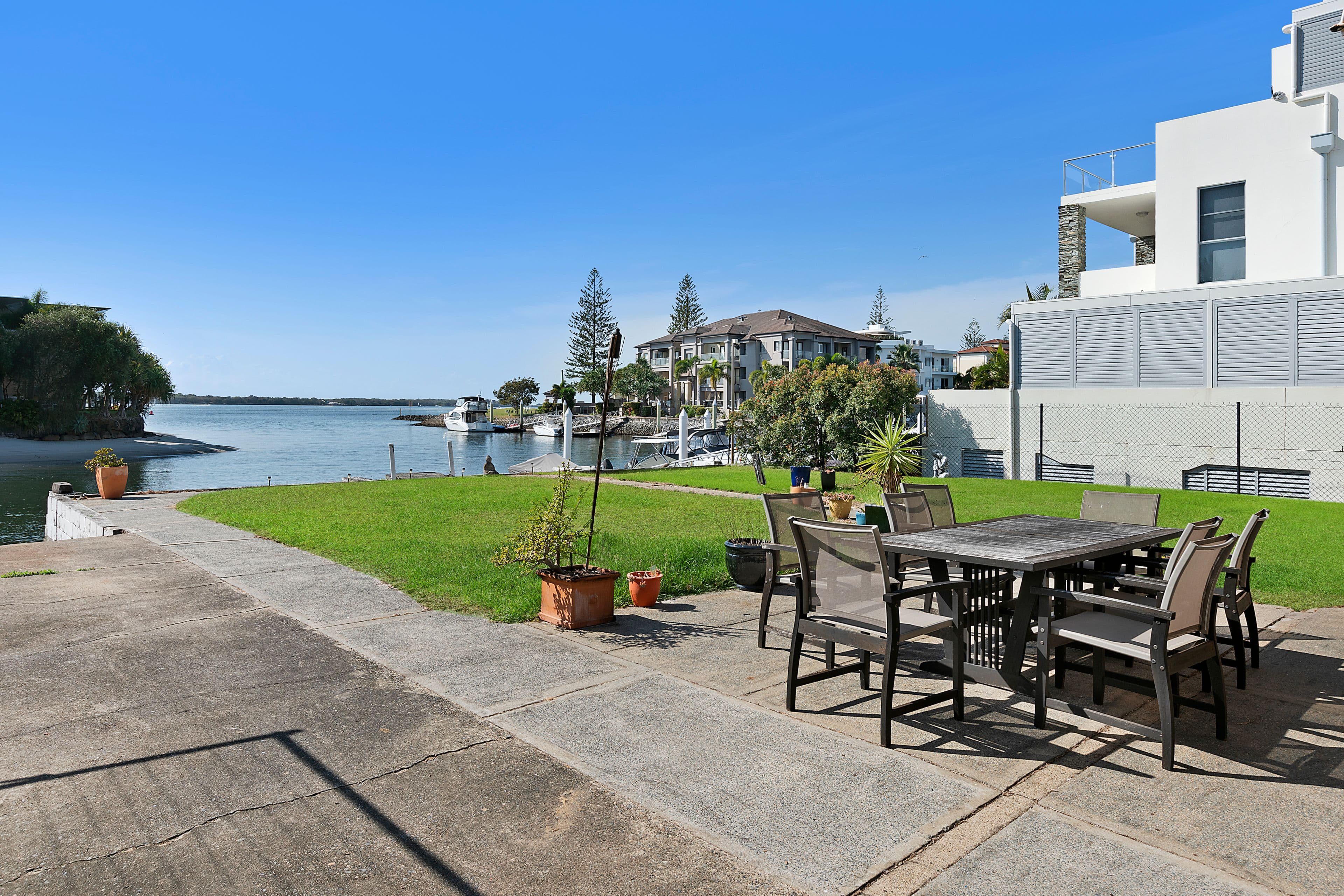 1 Canal Avenue, Runaway Bay QLD 4216, Runaway Bay - Thumbnail 3
