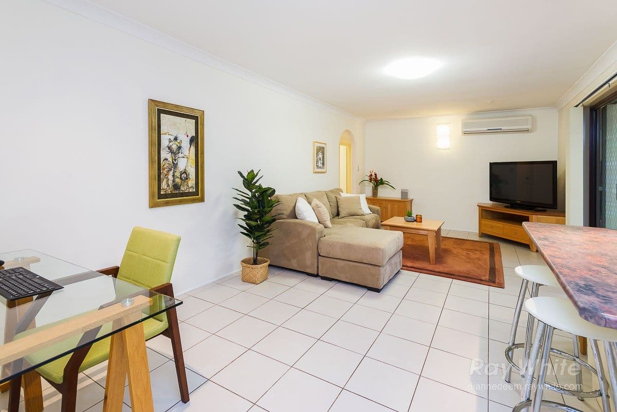 3 Arpege Crescent, Eight Mile Plains QLD 4113, Eight Mile Plains - Thumbnail 6