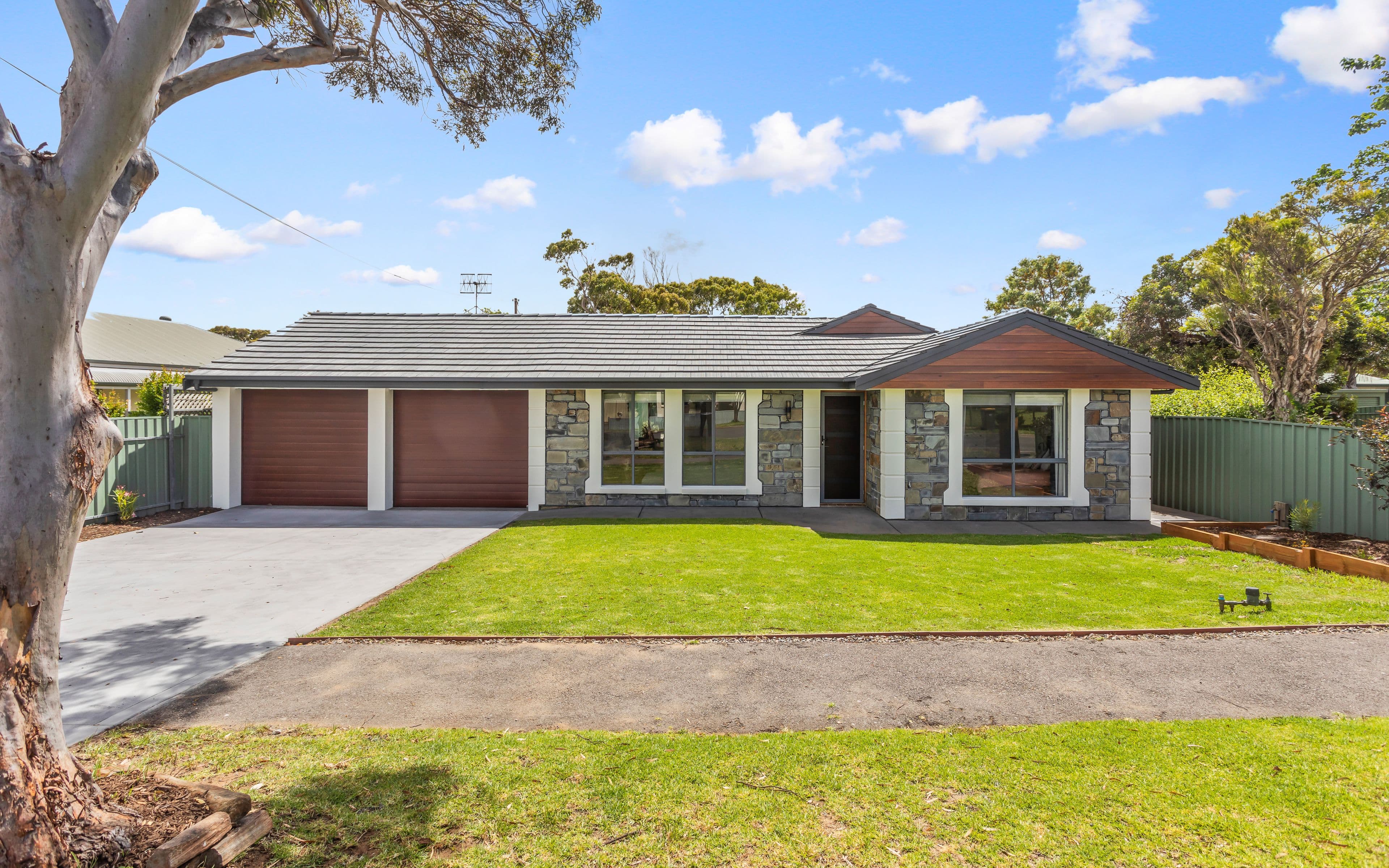 14 Bond Avenue, Victor Harbor SA 5211, Victor Harbor - Image 1