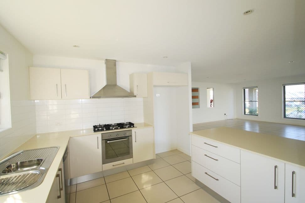 6/38 Bamfield Road, Heidelberg Heights, Heidelberg Heights - Thumbnail 2