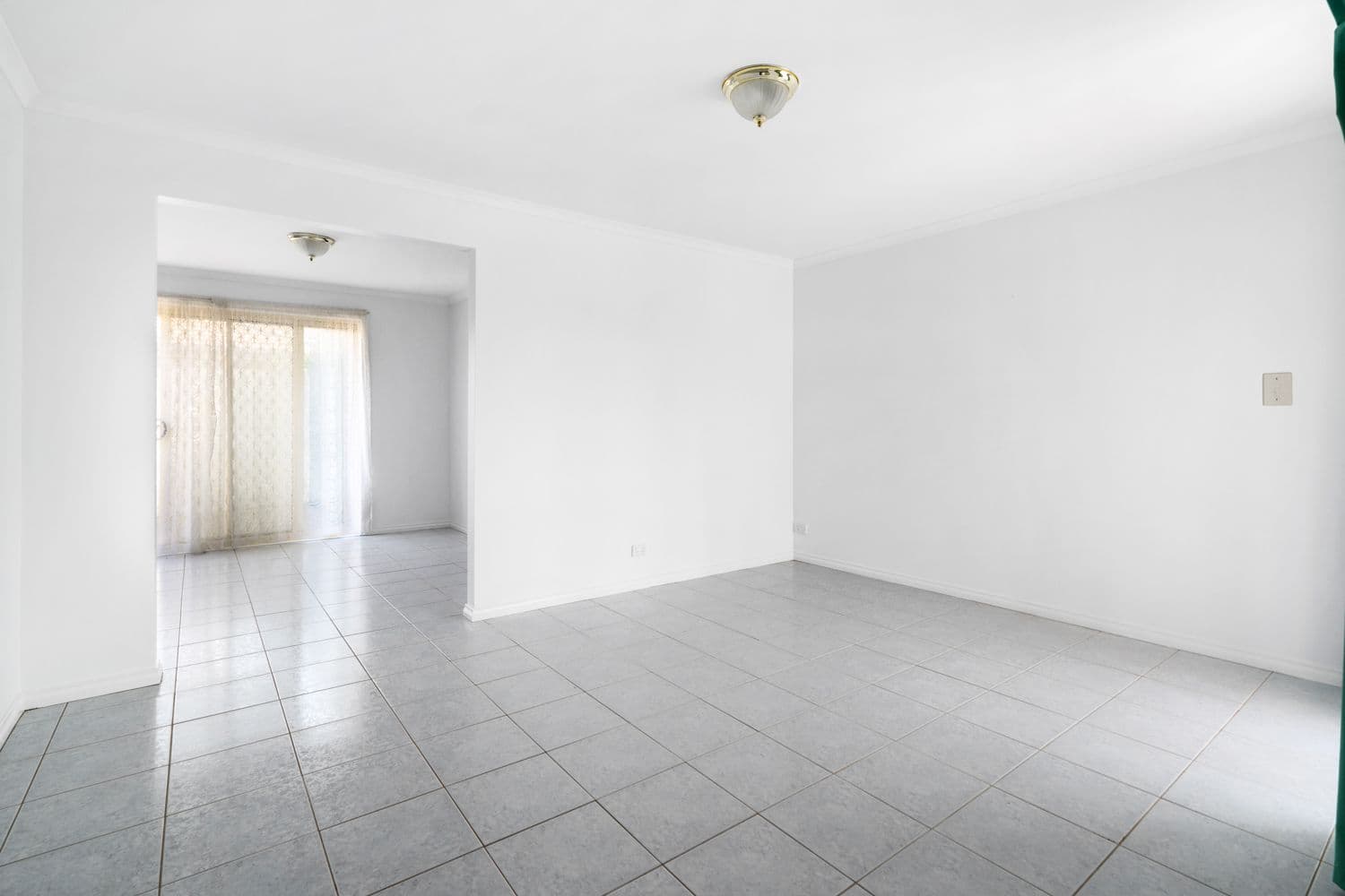 61 Virgilia Drive, Hoppers Crossing VIC 3029, Hoppers Crossing - Thumbnail 2