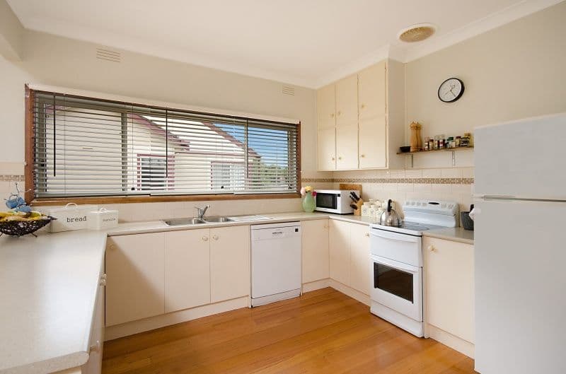 152 Moore Street, WARRNAMBOOL VIC 3280, Warrnambool - Thumbnail 3