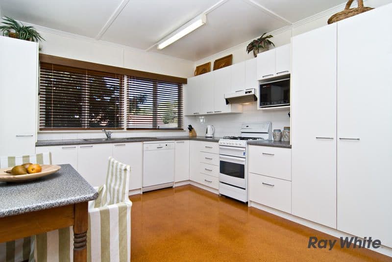 115 Armfield Street, Stafford QLD 4053, Stafford - Thumbnail 4