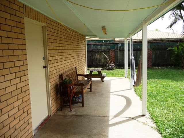 12 Bronte Street, WEST MACKAY QLD 4740, West Mackay - Thumbnail 5