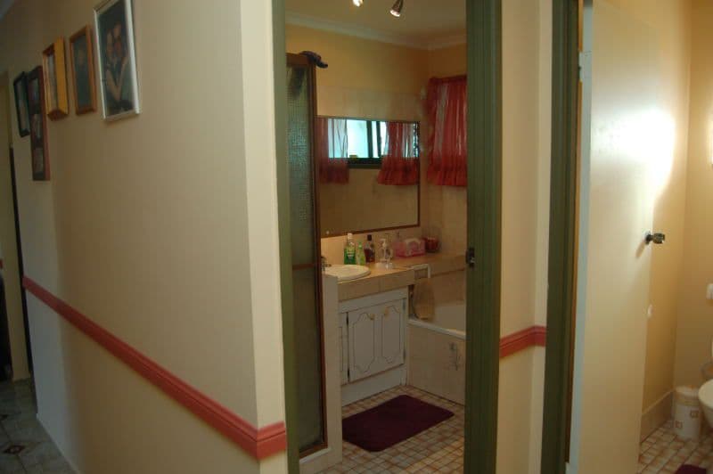 1 Matson Avenue, REGENTS PARK QLD 4118, Regents Park - Thumbnail 6