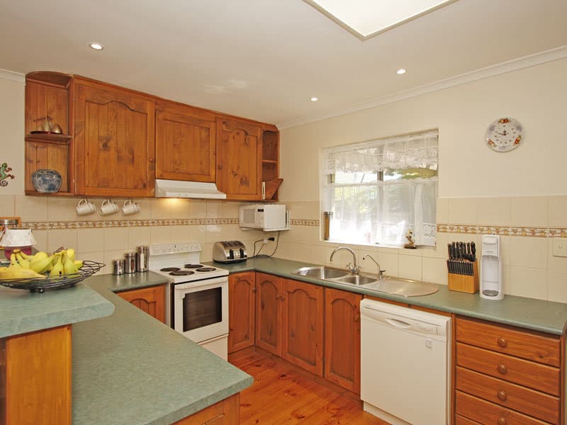 19 Booth Avenue, Morphett Vale - Thumbnail 2