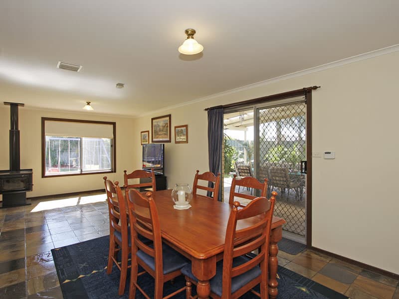 19 Booth Avenue, Morphett Vale - Thumbnail 8