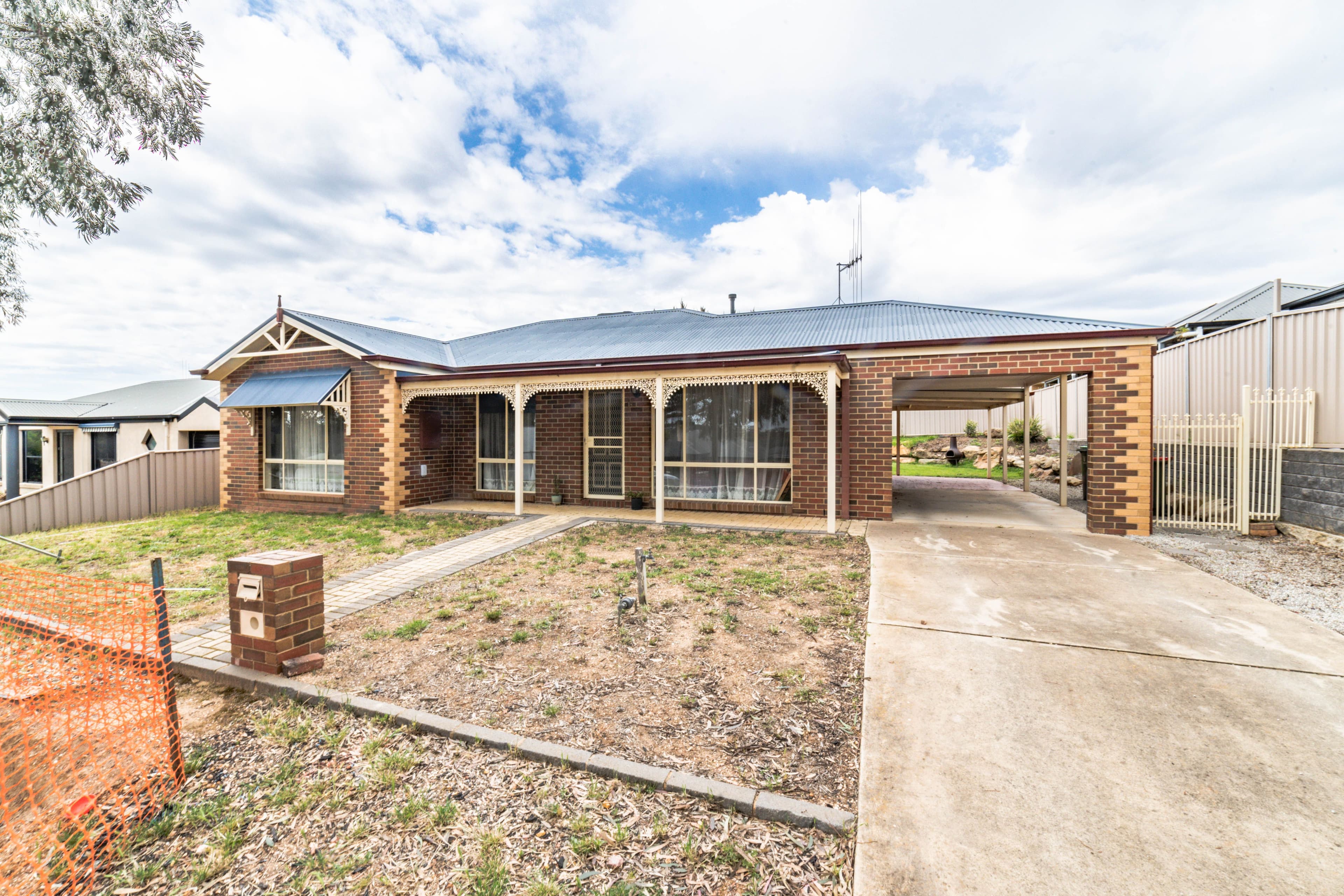 18 Ross Street, White Hills VIC 3550, White Hills - Thumbnail 2