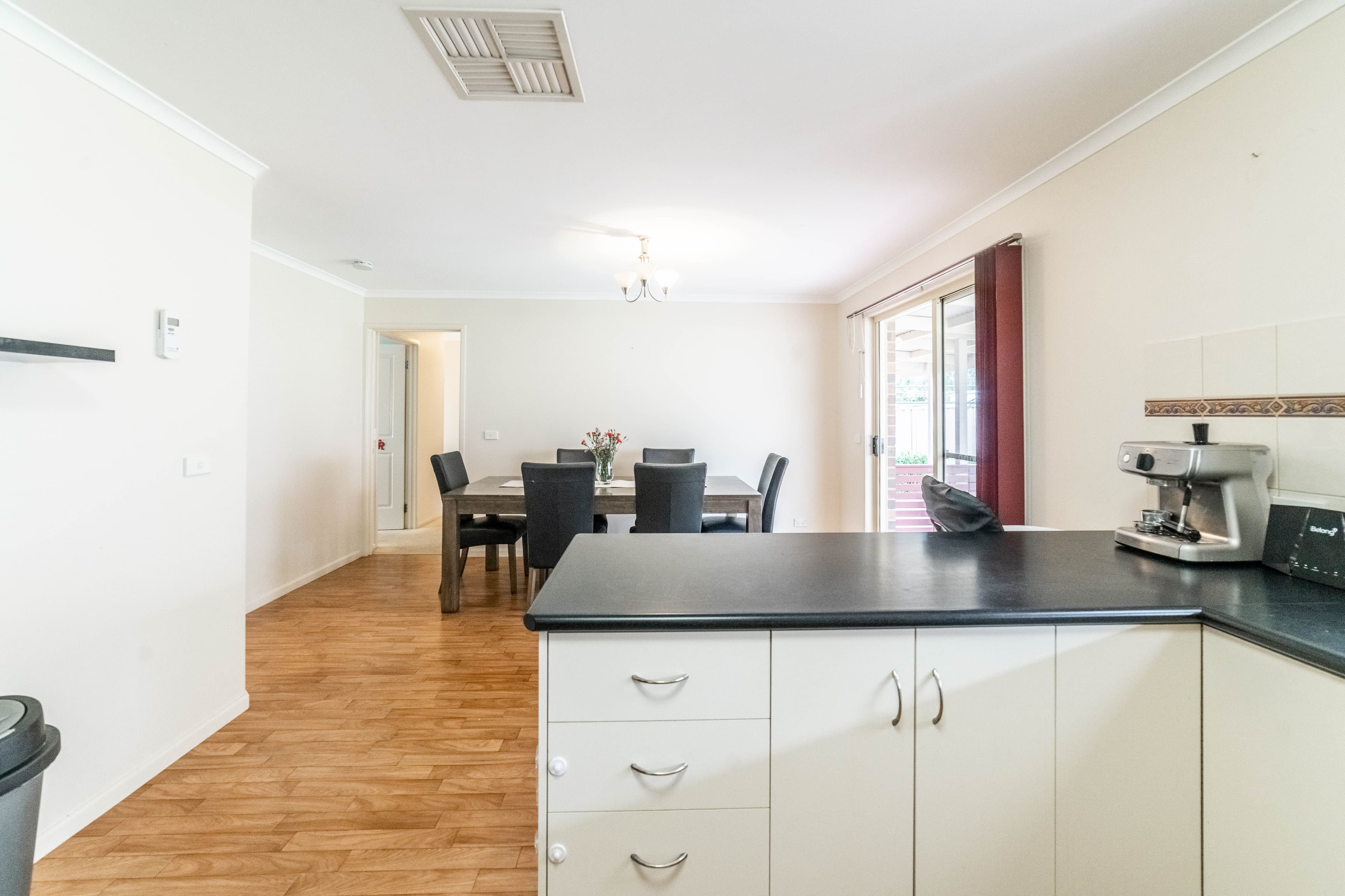 18 Ross Street, White Hills VIC 3550, White Hills - Thumbnail 3