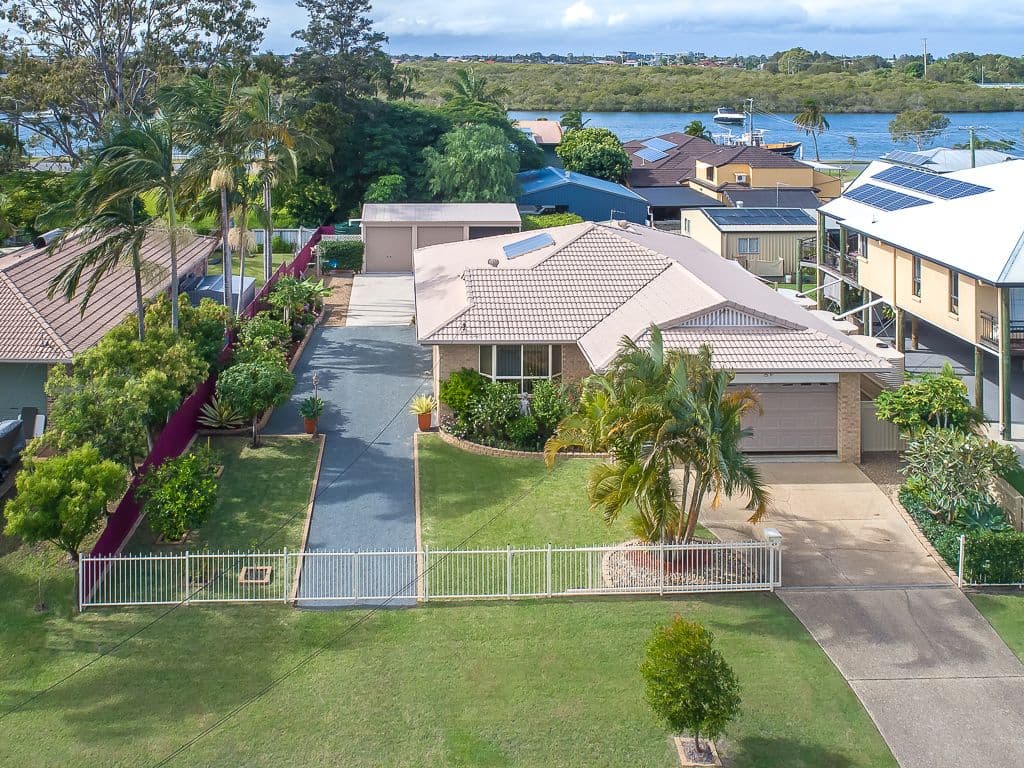 49 Coombe Avenue, Hope Island QLD 4212, Hope Island - Thumbnail 2