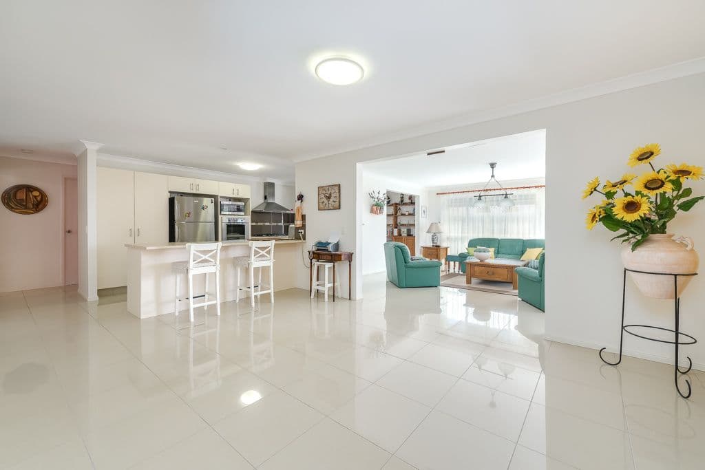 49 Coombe Avenue, Hope Island QLD 4212, Hope Island - Thumbnail 8