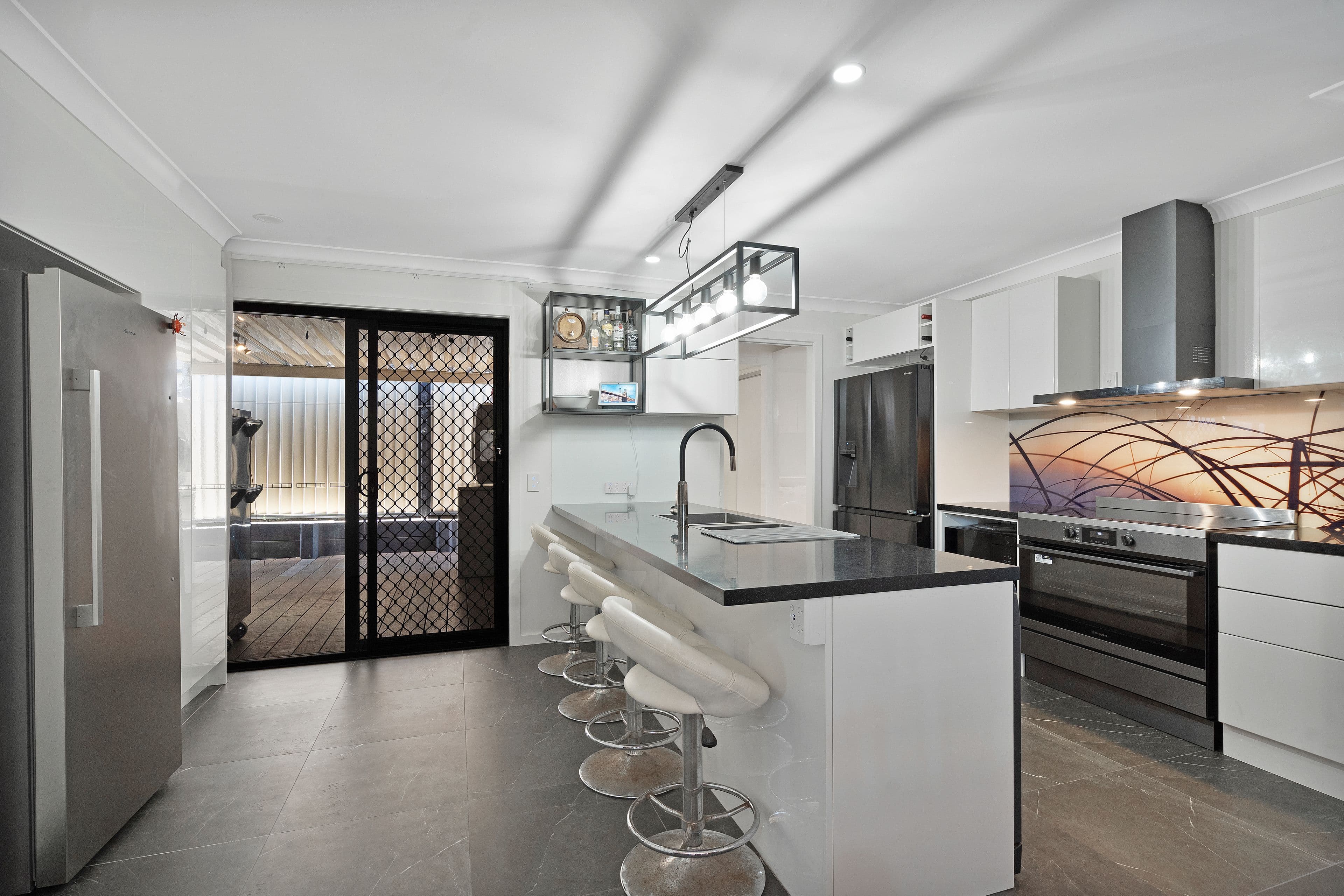 30 HOLLYWOOD Avenue, Bellmere QLD 4510, Bellmere - Thumbnail 7