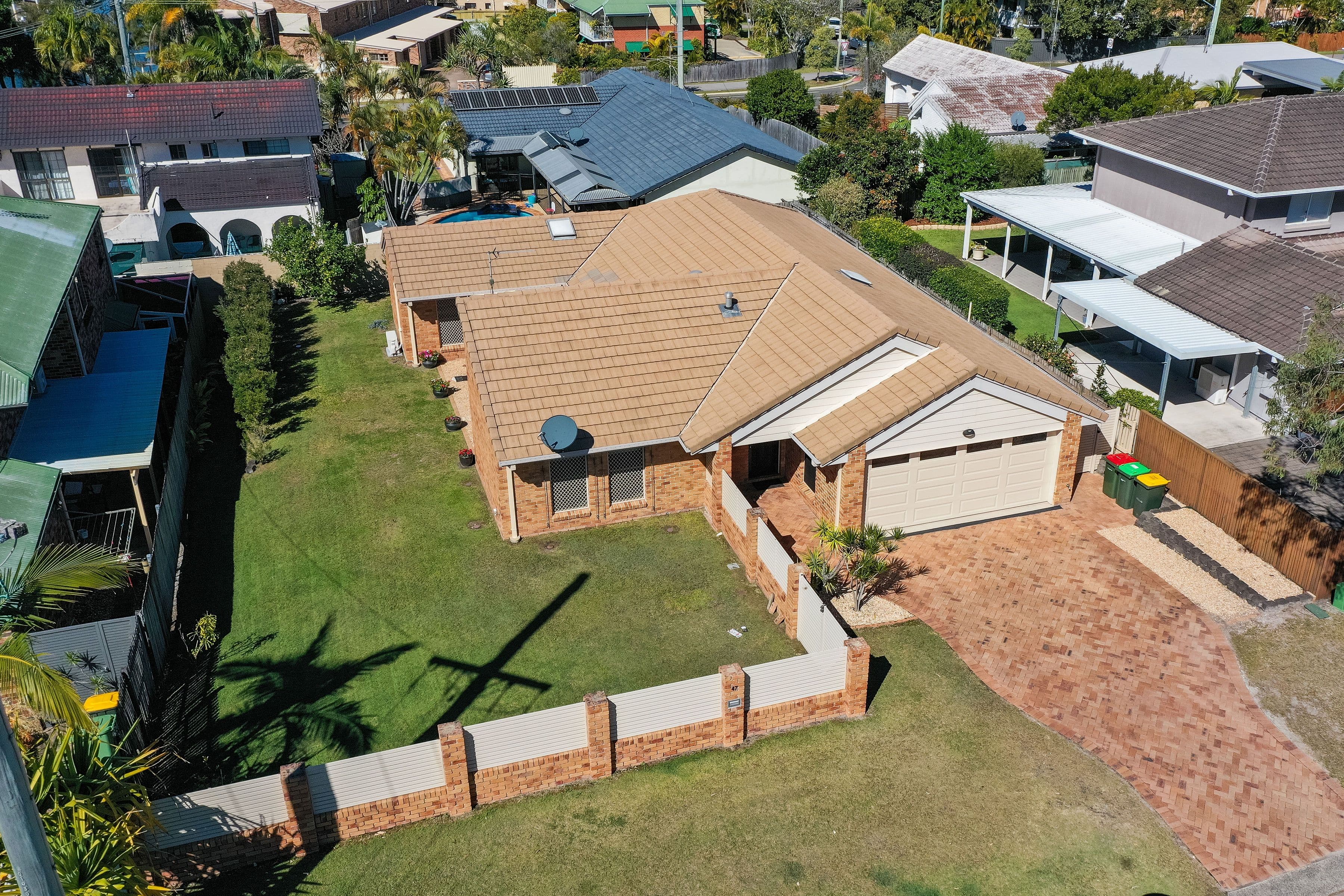 47 Brentwood Avenue, Mooloolaba QLD 4557, Mooloolaba - Thumbnail 2