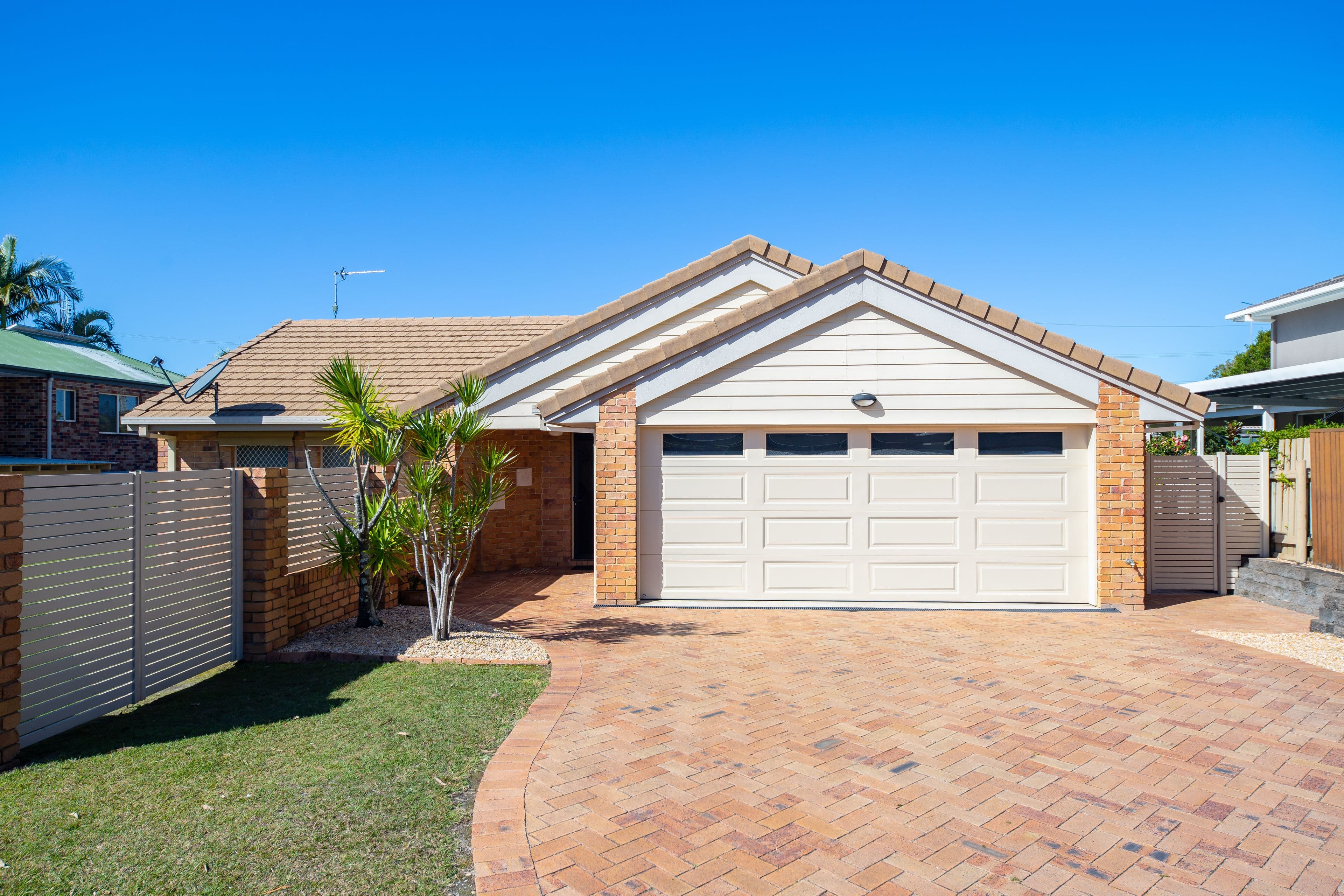 47 Brentwood Avenue, Mooloolaba QLD 4557, Mooloolaba - Thumbnail 3