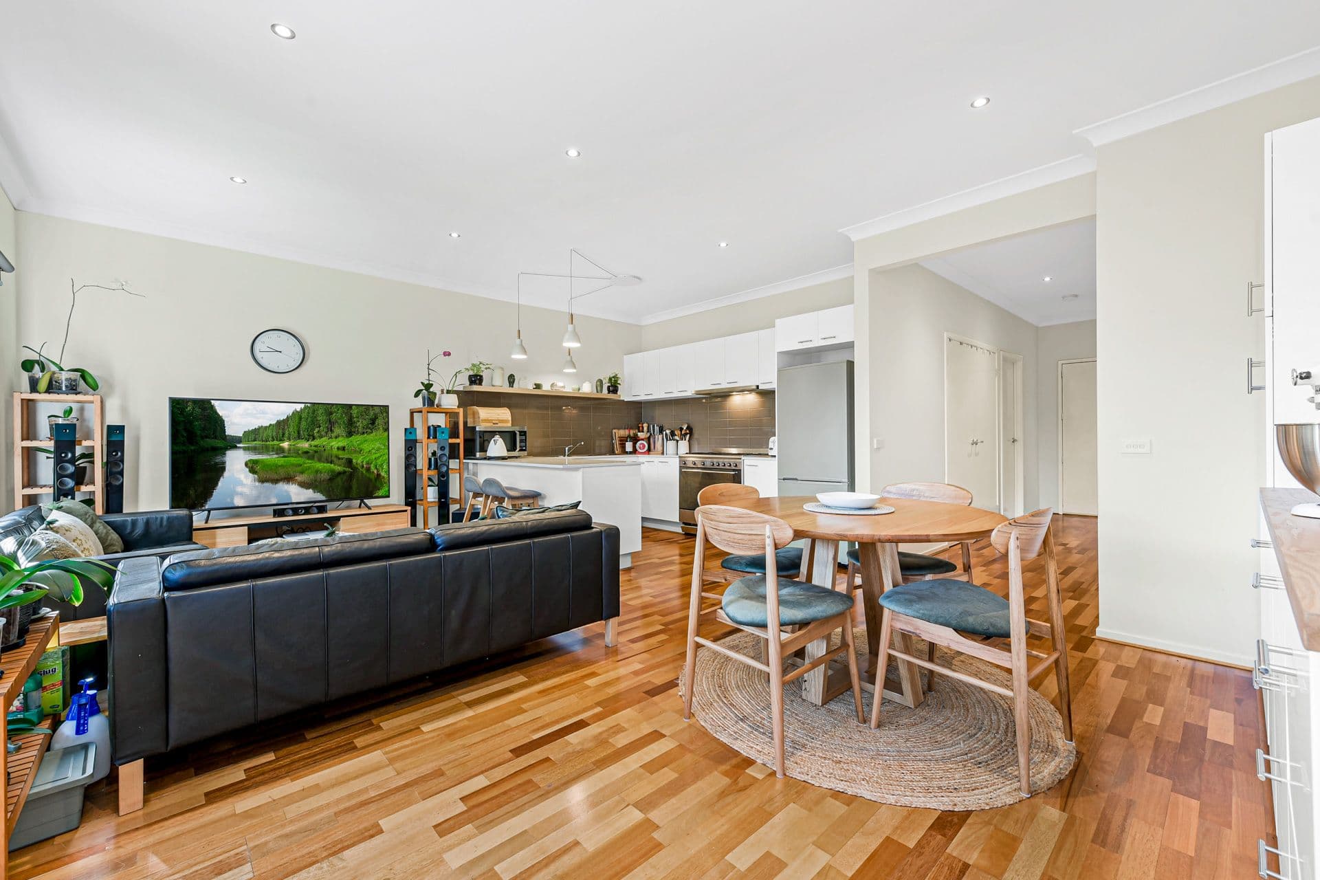 13 Simpsons Road, Box Hill VIC 3128, Box Hill - Thumbnail 3