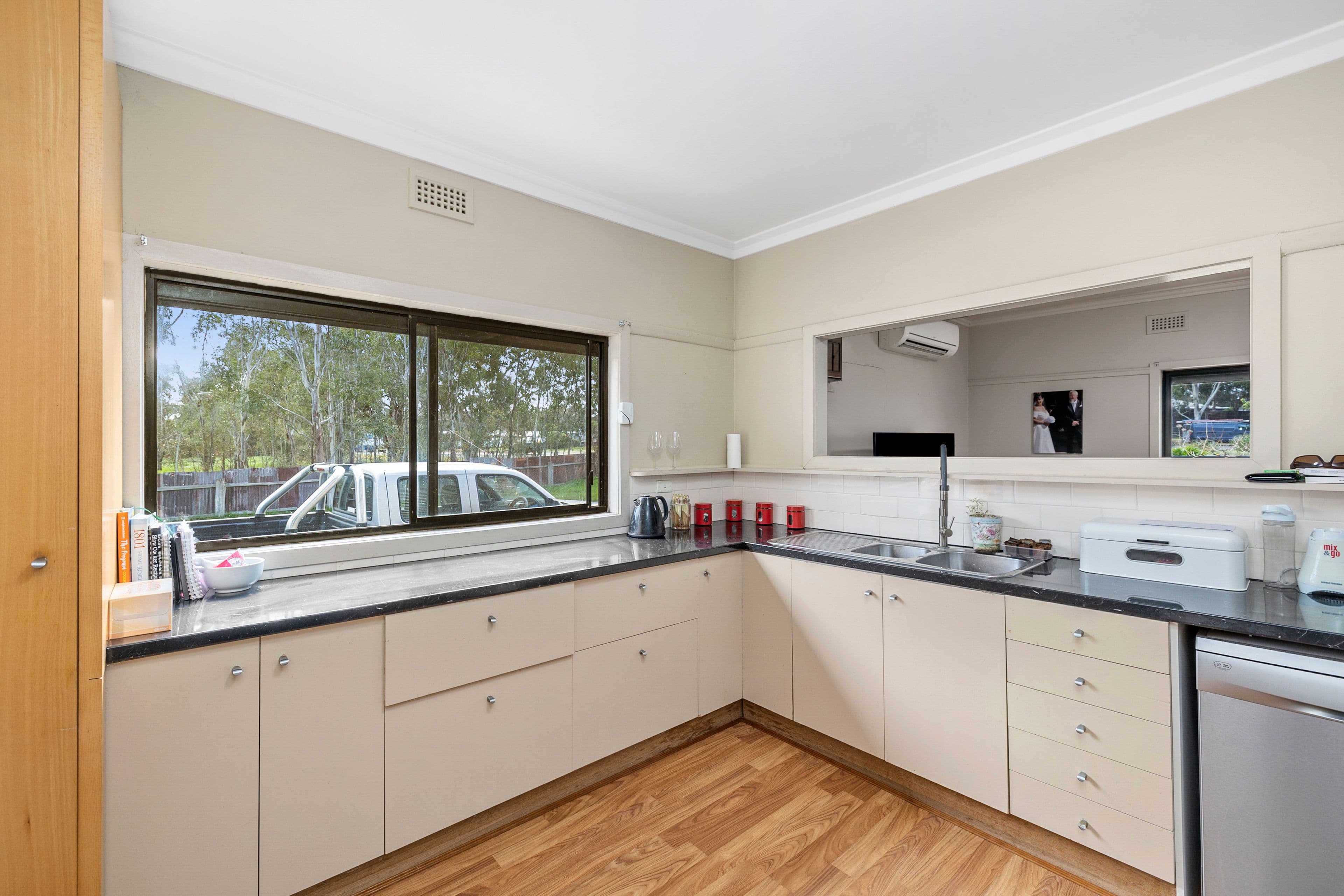 24 Ararat Road, Stawell VIC 3380, Stawell - Thumbnail 7