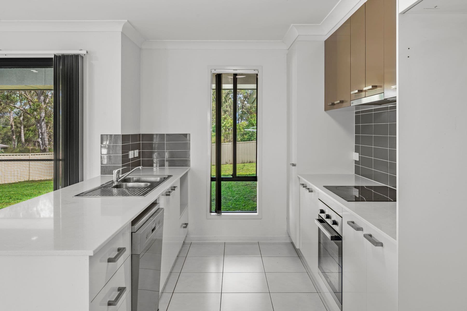 34 White Circuit, Gloucester NSW 2422, Gloucester - Thumbnail 2