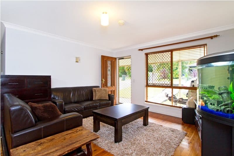12 Cowell Drive, BURLEIGH HEADS QLD 4220, Burleigh Heads - Thumbnail 5