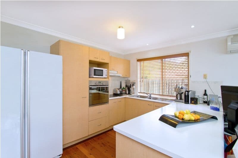 12 Cowell Drive, BURLEIGH HEADS QLD 4220, Burleigh Heads - Thumbnail 7