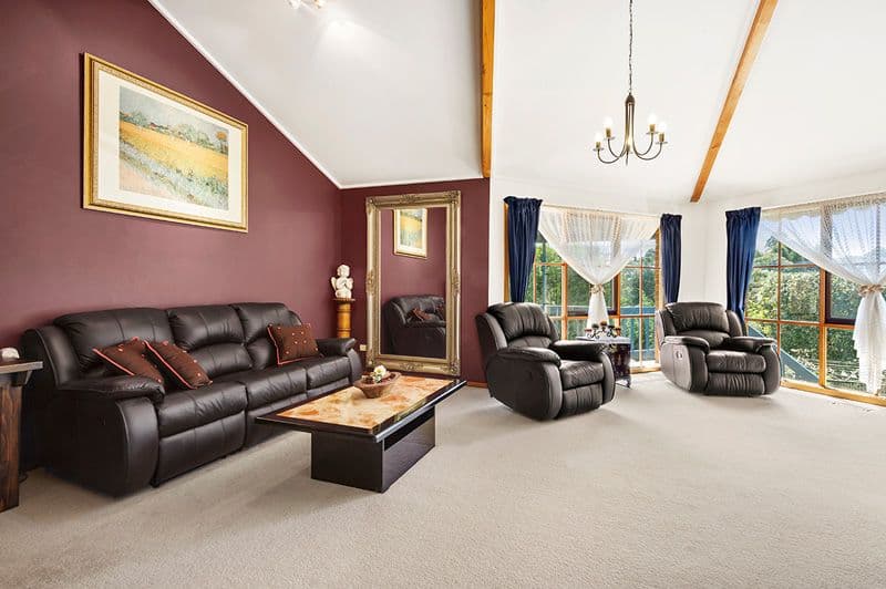 6 Diamond Court, DONCASTER EAST VIC 3109, Doncaster East - Thumbnail 2