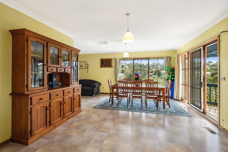 6 Diamond Court, DONCASTER EAST VIC 3109, Doncaster East - Thumbnail 4