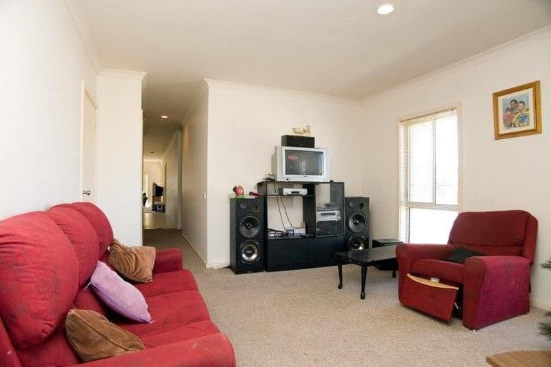 51 Everwin Drive, WERRIBEE VIC 3030, Werribee - Thumbnail 2