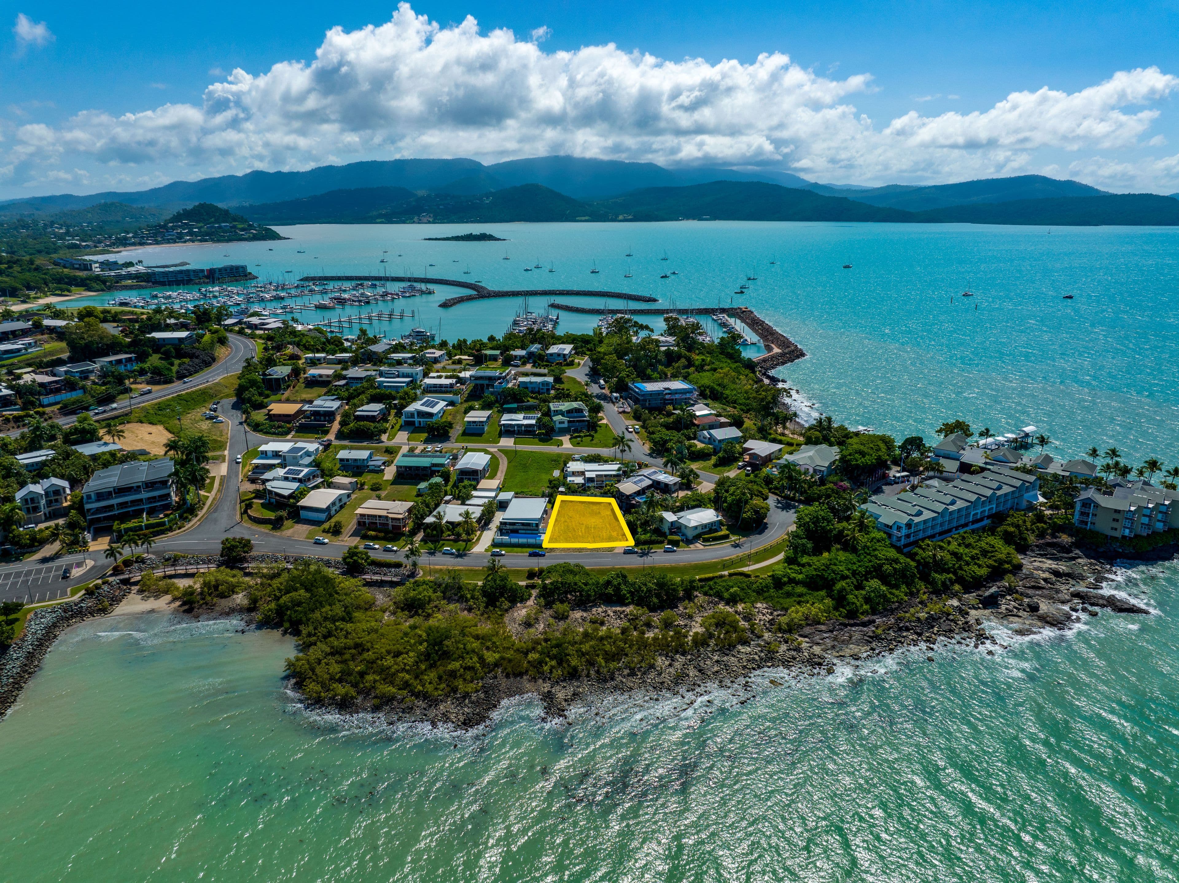 4 Broadwater Avenue, Airlie Beach QLD 4802, Airlie Beach - Thumbnail 4