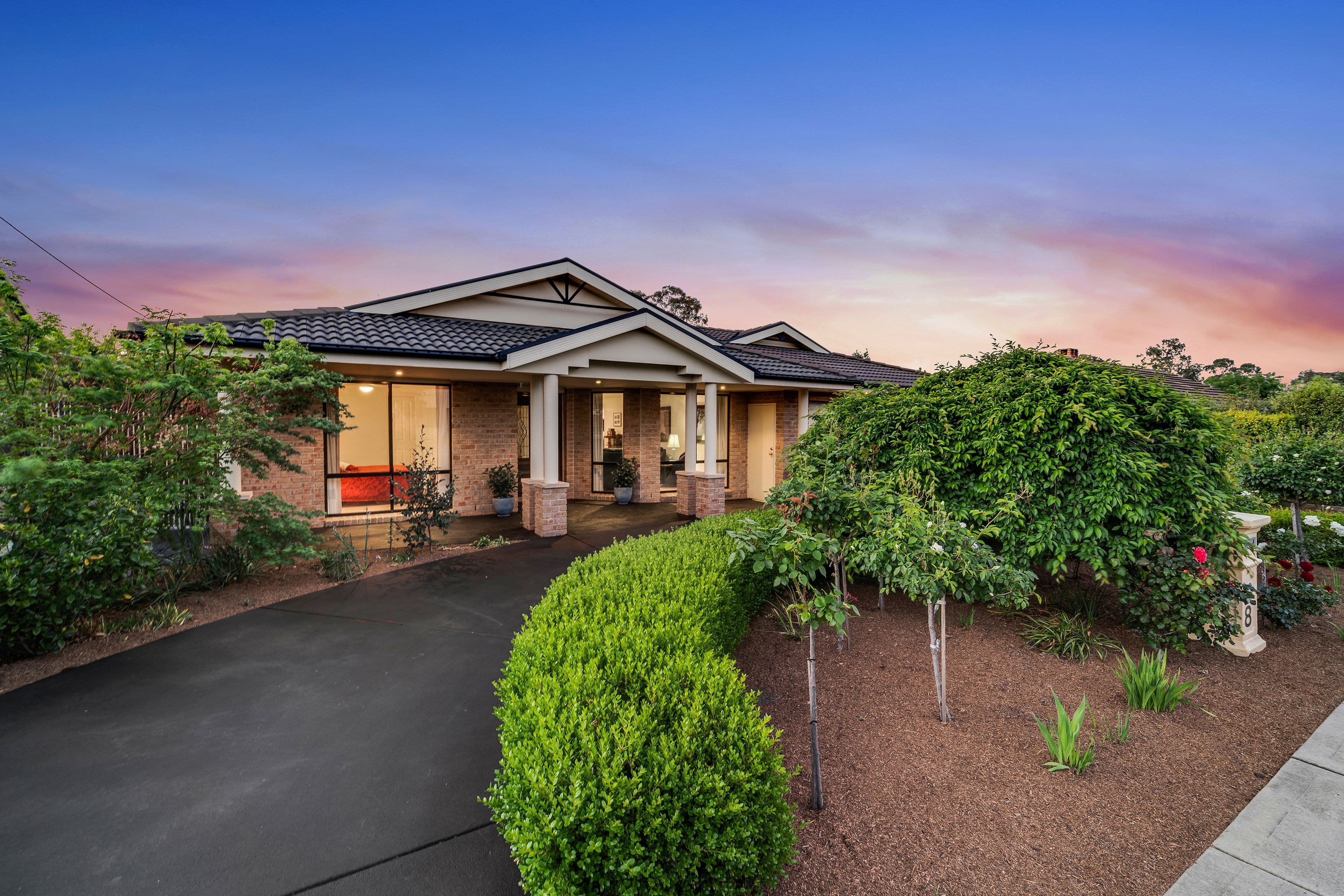 8 Bega Place, Narrabundah ACT 2604, Narrabundah - Image 1