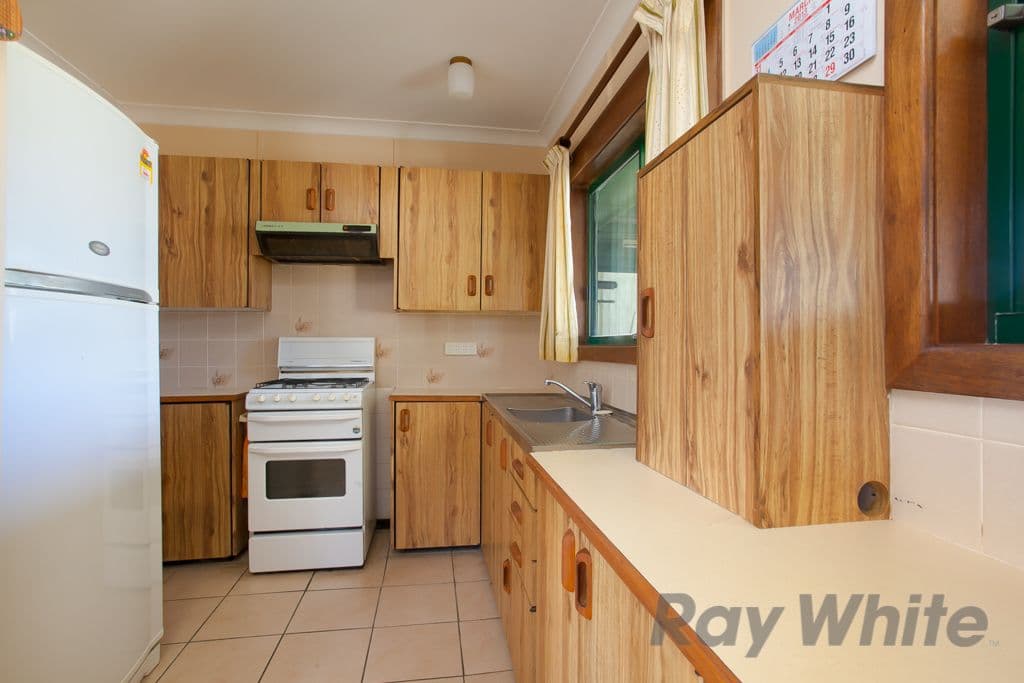 16 Cassia Crescent, GATESHEAD NSW 2290, Gateshead - Thumbnail 4