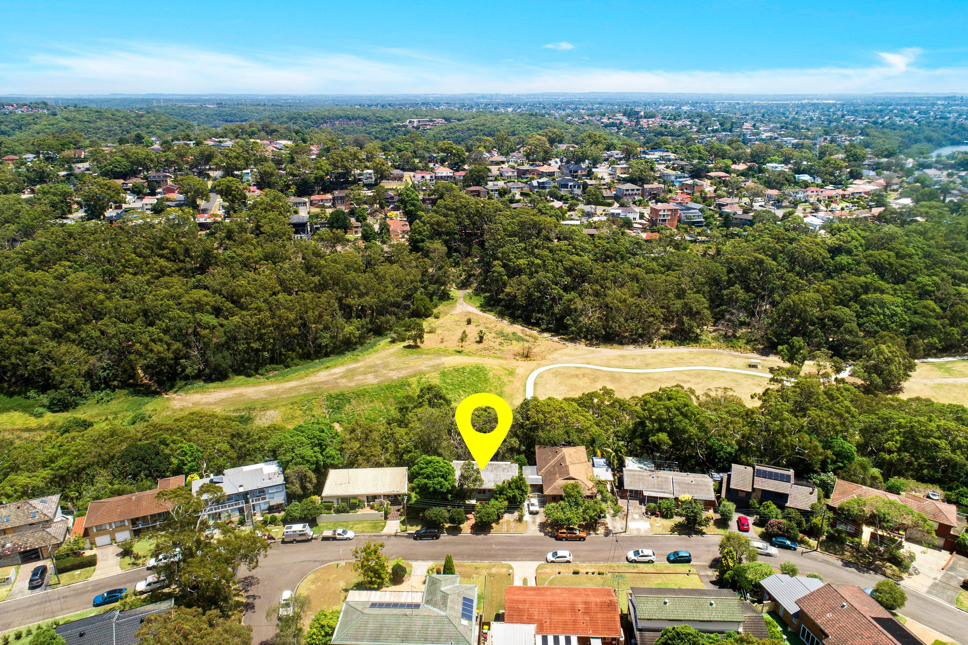 16 Cliff Avenue, Peakhurst Heights NSW 2210, Peakhurst Heights - Thumbnail 4
