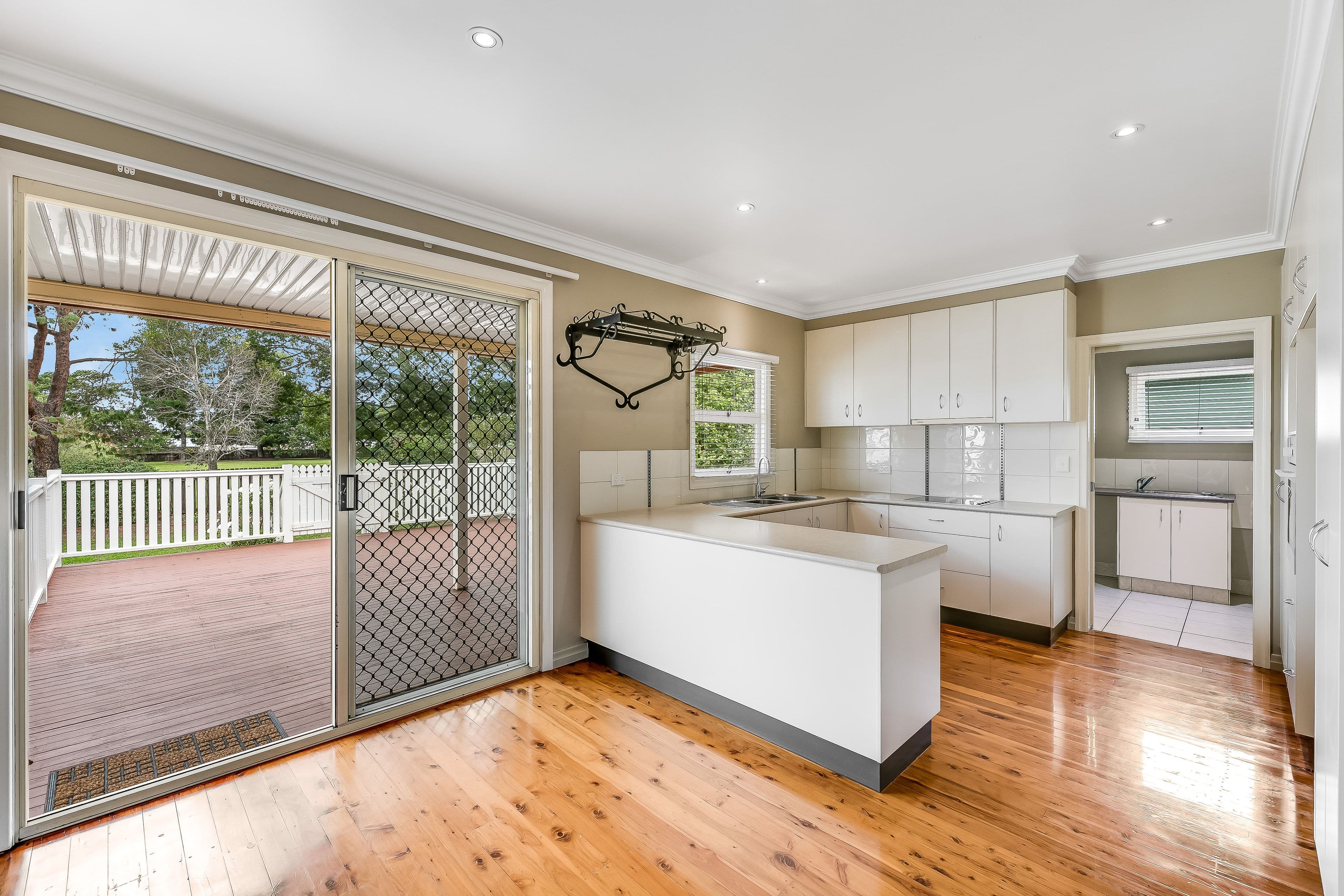 28 Fourth Avenue, Harristown QLD 4350, Harristown - Thumbnail 2