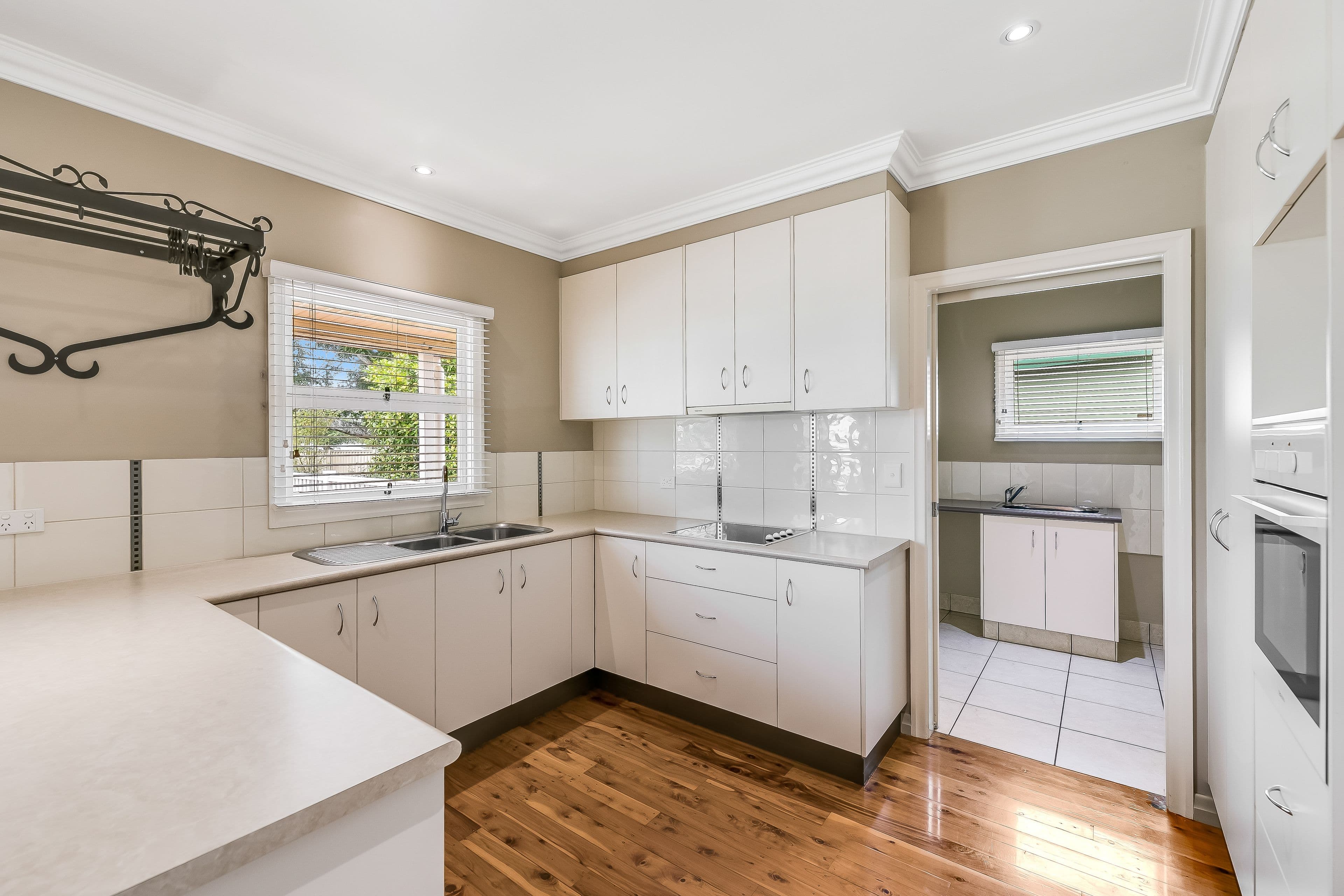 28 Fourth Avenue, Harristown QLD 4350, Harristown - Thumbnail 4