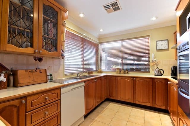 11 Bancroft Road, ABBOTSBURY NSW 2176, Abbotsbury - Thumbnail 2