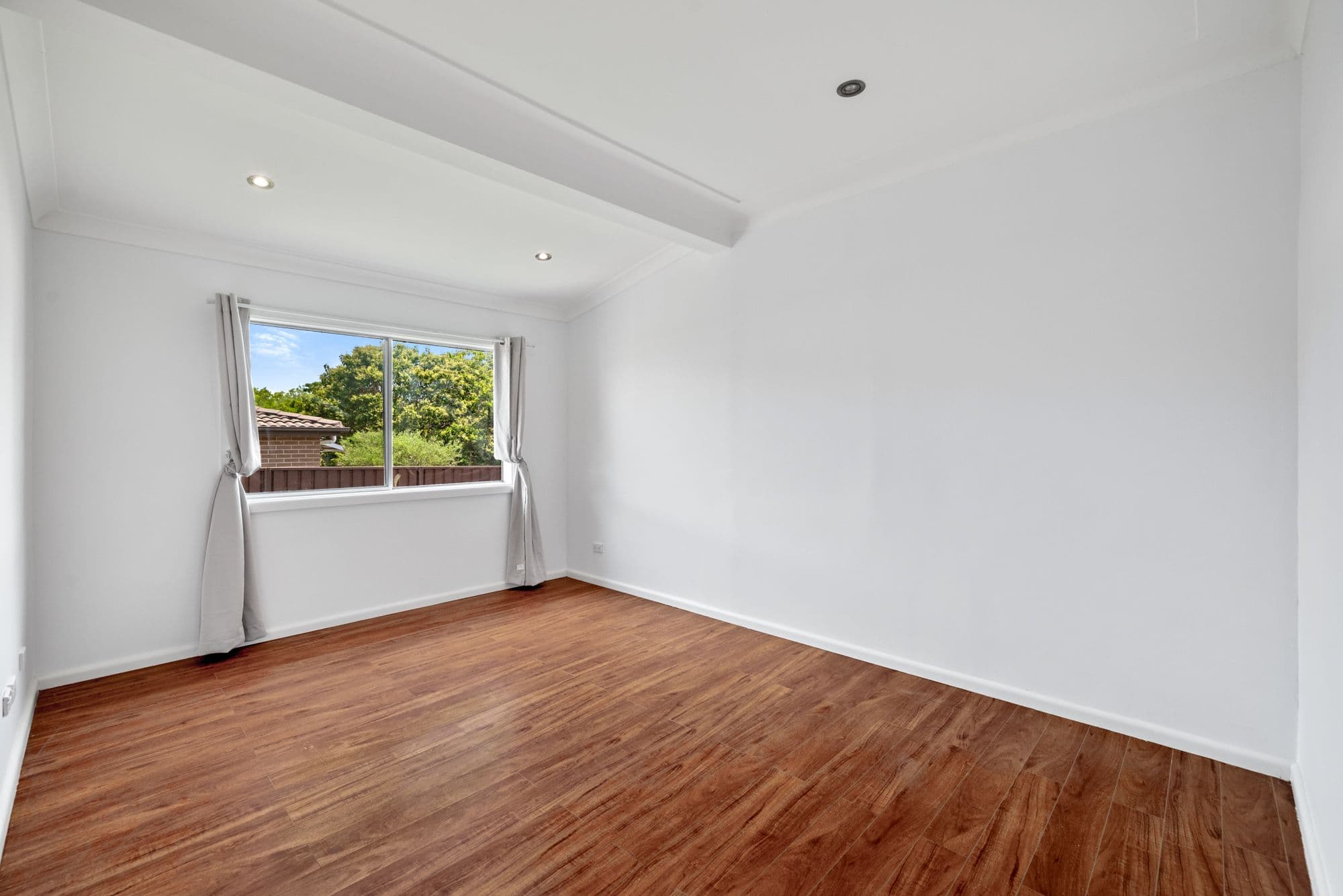31 & 31A Hoddle Avenue, Bradbury NSW 2560, Bradbury - Thumbnail 5