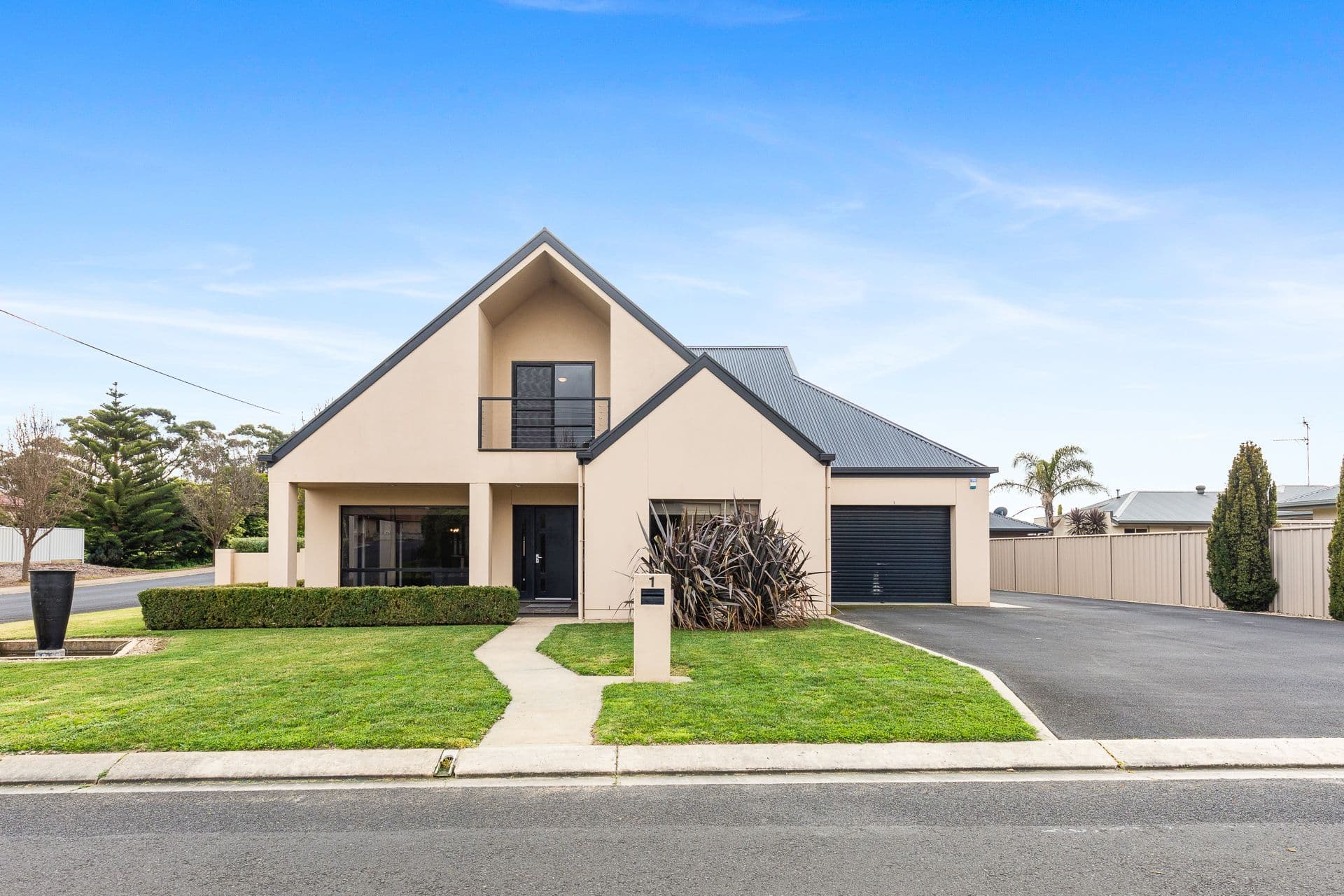 1 Lee Court, Mount Gambier SA 5290, Mount Gambier - Image 1