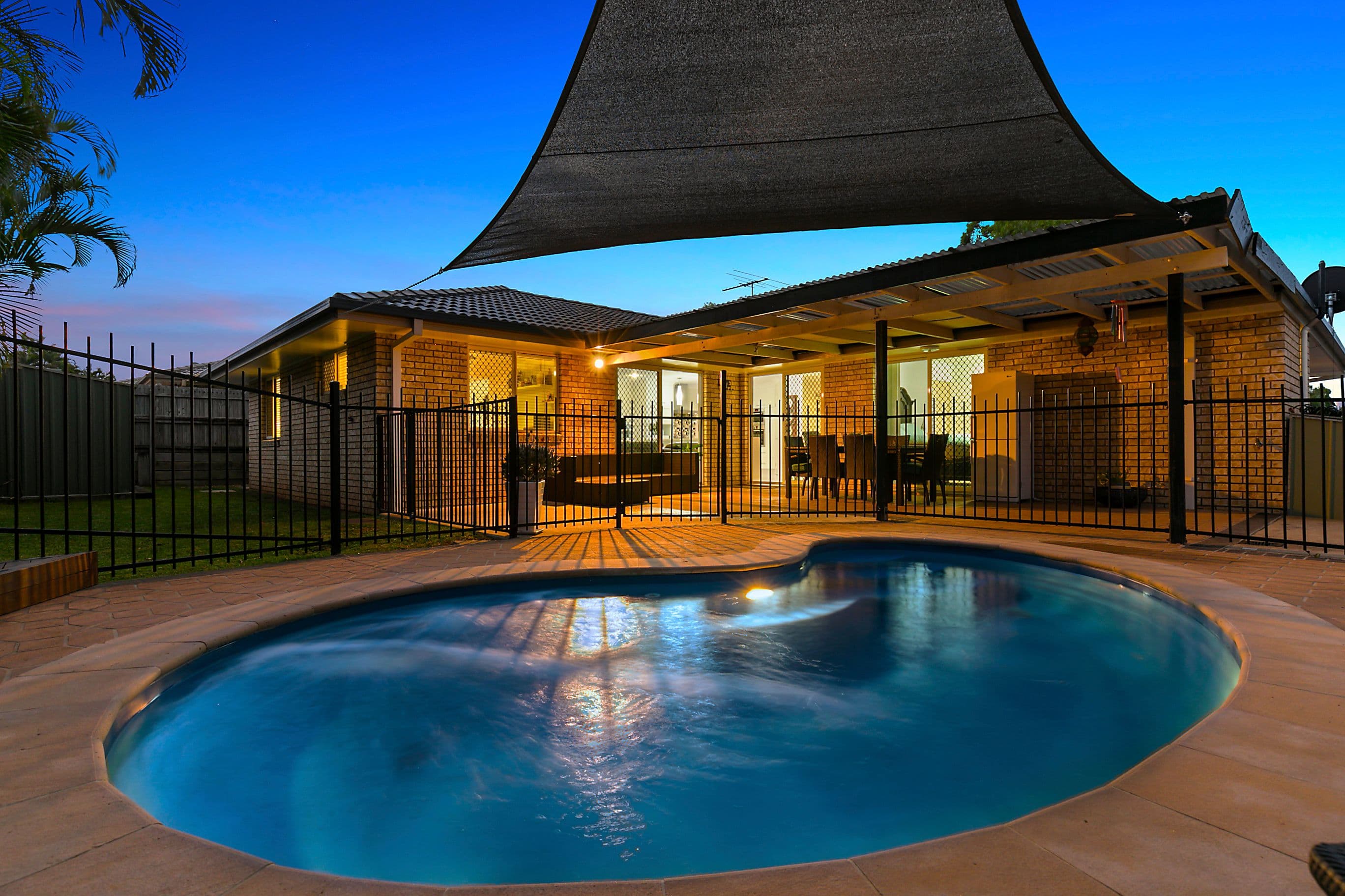 6 Johnston Avenue, Birkdale QLD 4159, Birkdale - Thumbnail 3