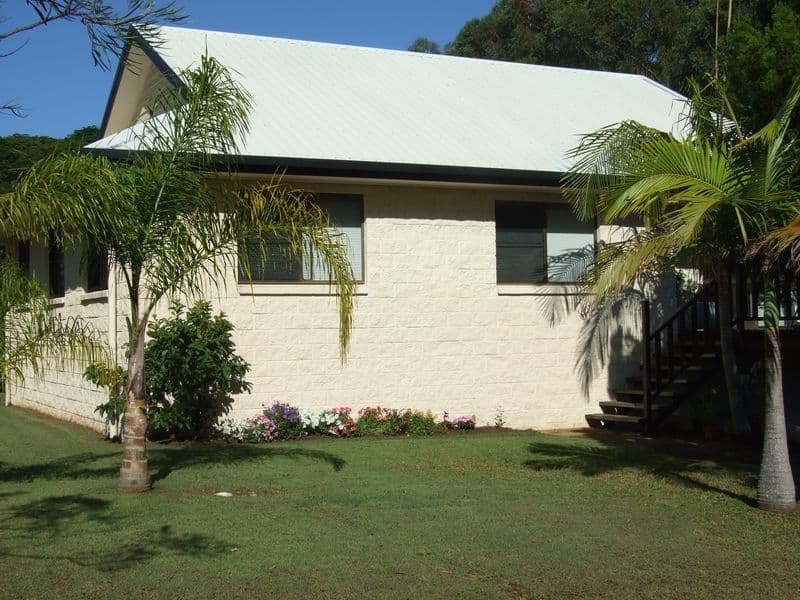 98  Jackson Road, RUSSELL ISLAND QLD 4184, Russell Island - Thumbnail 2