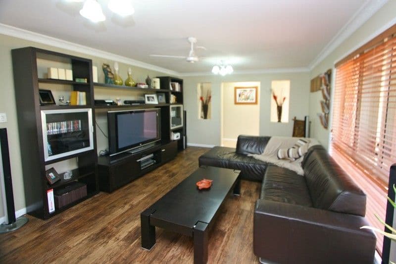 15 Sandwell Crescent, KIPPA-RING QLD 4021, Kippa-Ring - Thumbnail 5