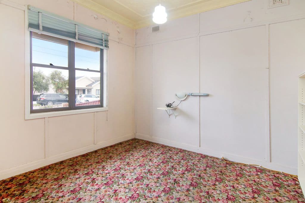 9 Phillips Street, Auburn - Thumbnail 2