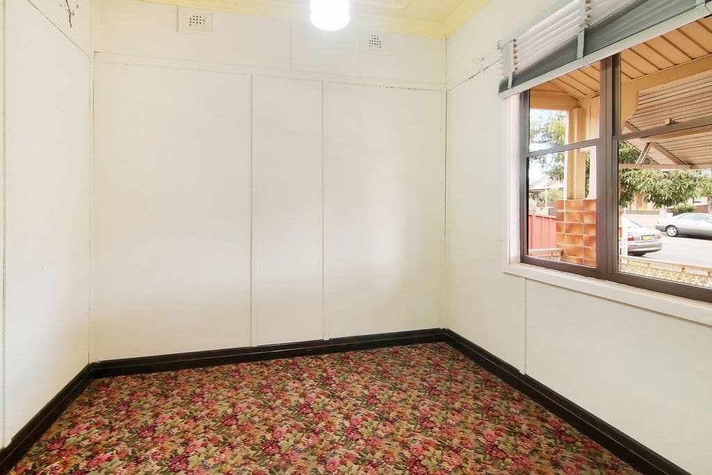 9 Phillips Street, Auburn - Thumbnail 3