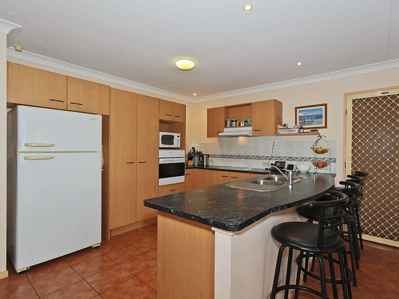 10 Duice Court, OXENFORD QLD 4210, Oxenford - Thumbnail 2