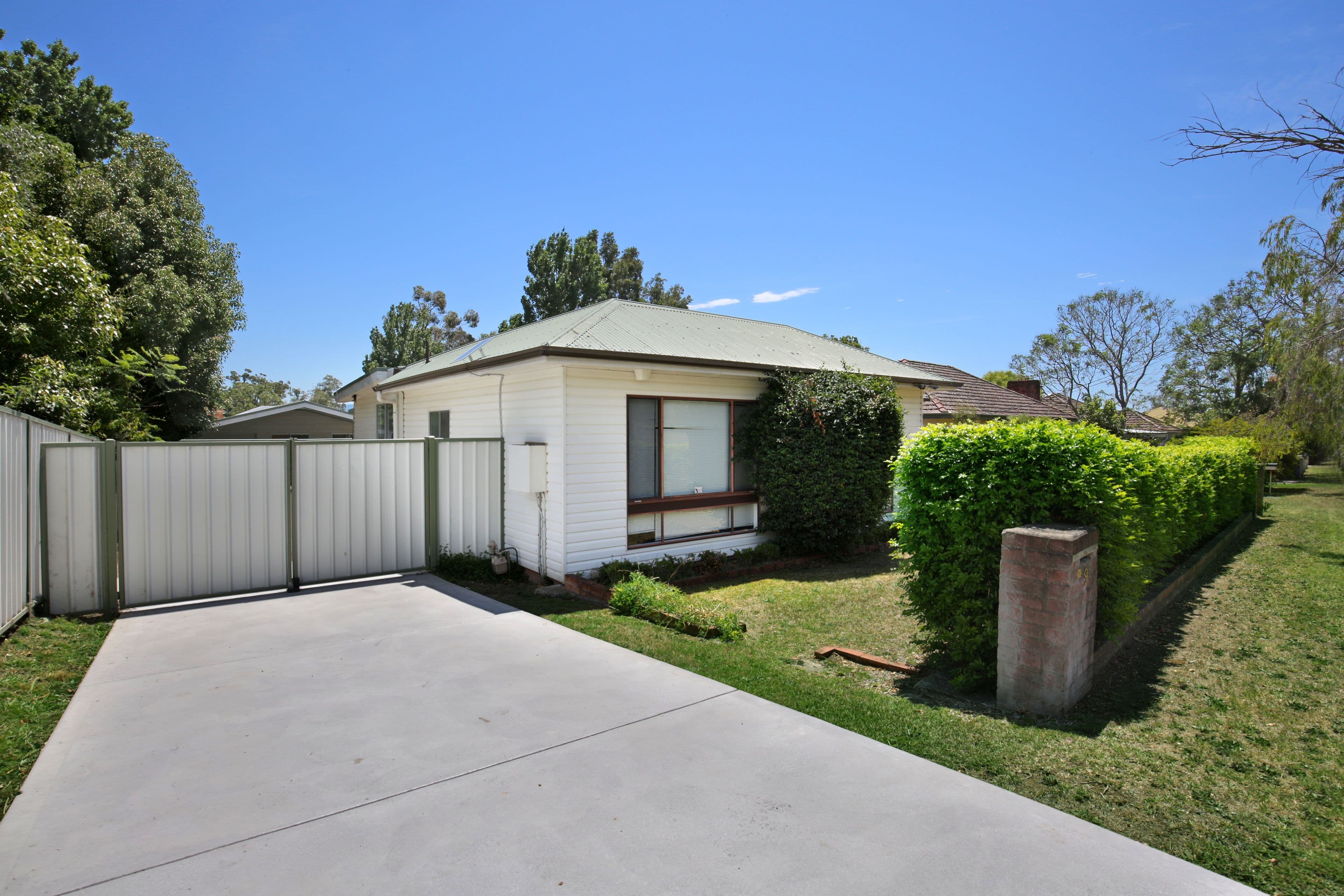 13 Dudley Avenue, Nowra - Image 1