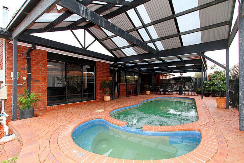 8 Brabham Drive, MILL PARK VIC 3082, Mill Park - Thumbnail 5