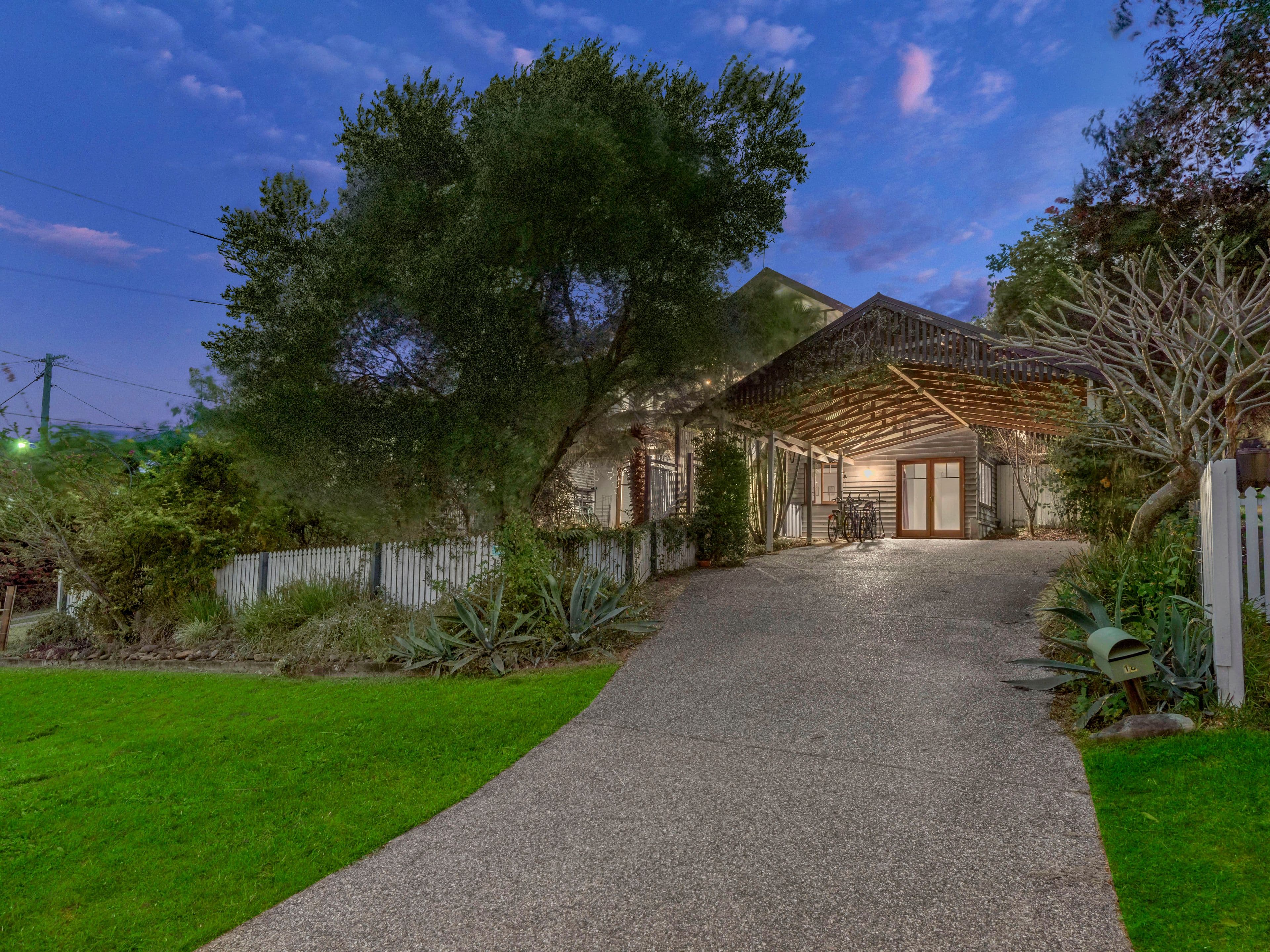18 Crowther Street, Windsor QLD 4030, Windsor - Image 1