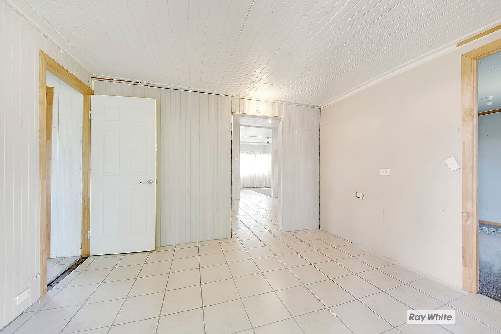62 William Street, Yeppoon QLD 4703, Yeppoon - Thumbnail 3