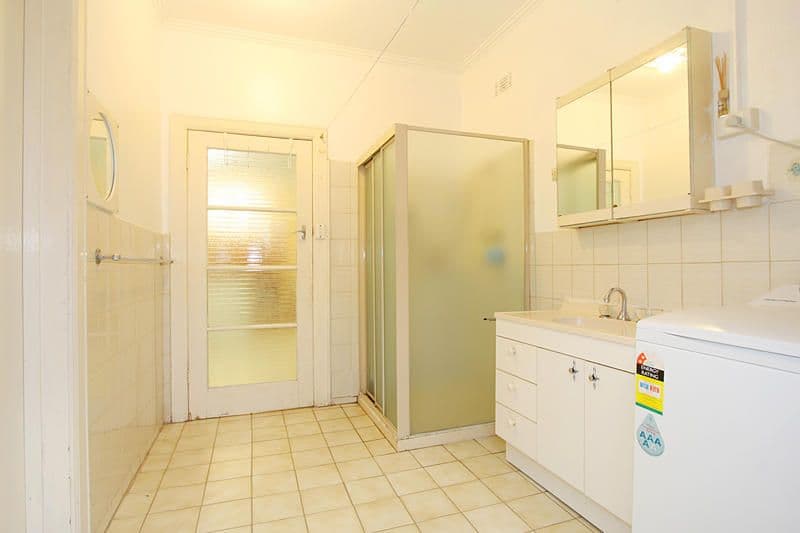 33 Chauvel Street, BENTLEIGH EAST VIC 3165, Bentleigh East - Thumbnail 7