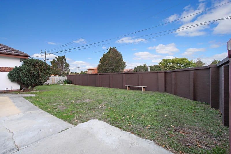 33 Chauvel Street, BENTLEIGH EAST VIC 3165, Bentleigh East - Thumbnail 8